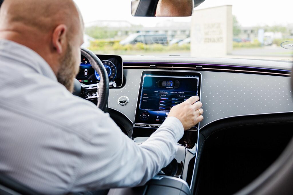 Beskatning af fri bil i 2025 - Dansk Motor Finans